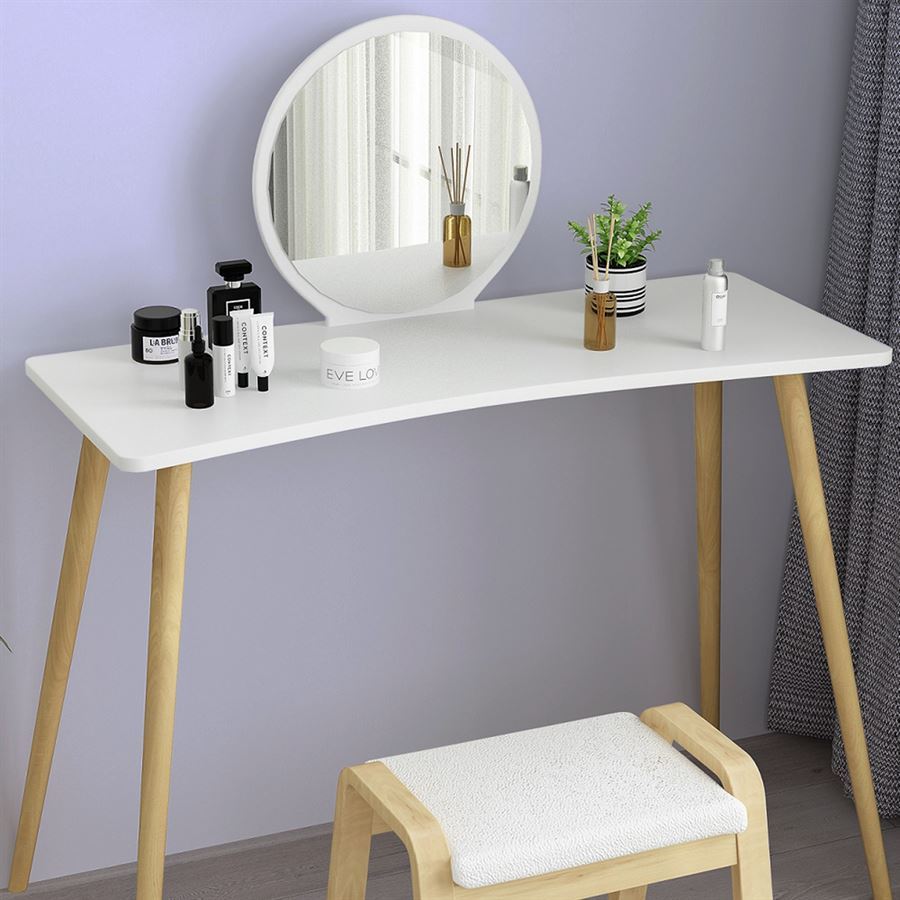 שידת איפור עם מראה