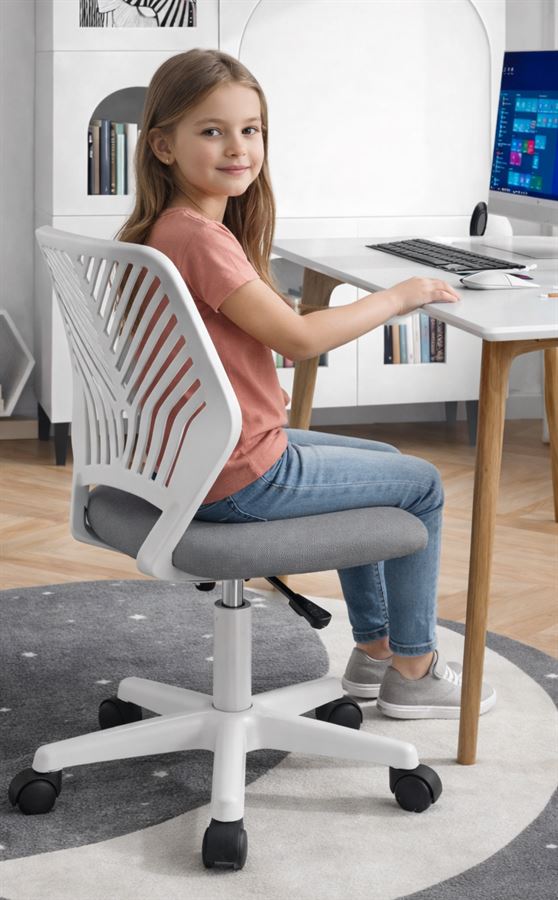 כסא תלמיד דגם TOMMY צבע אפור במכירה מוקדמת 14 ימי עסקים